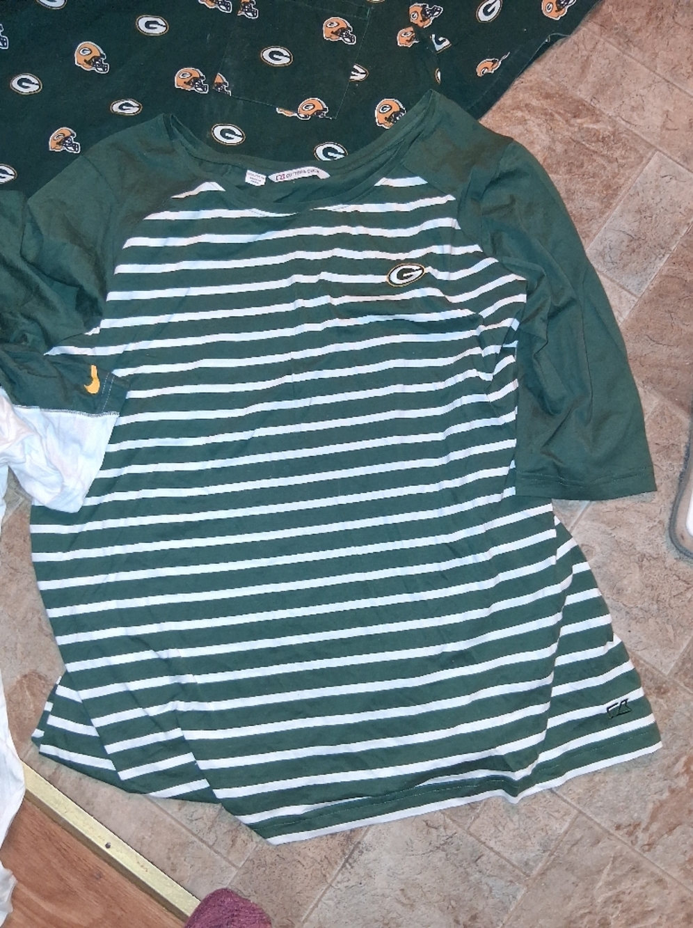 Over 30 Green bay packer items for the packer collector/fan - Picture 6 of 11